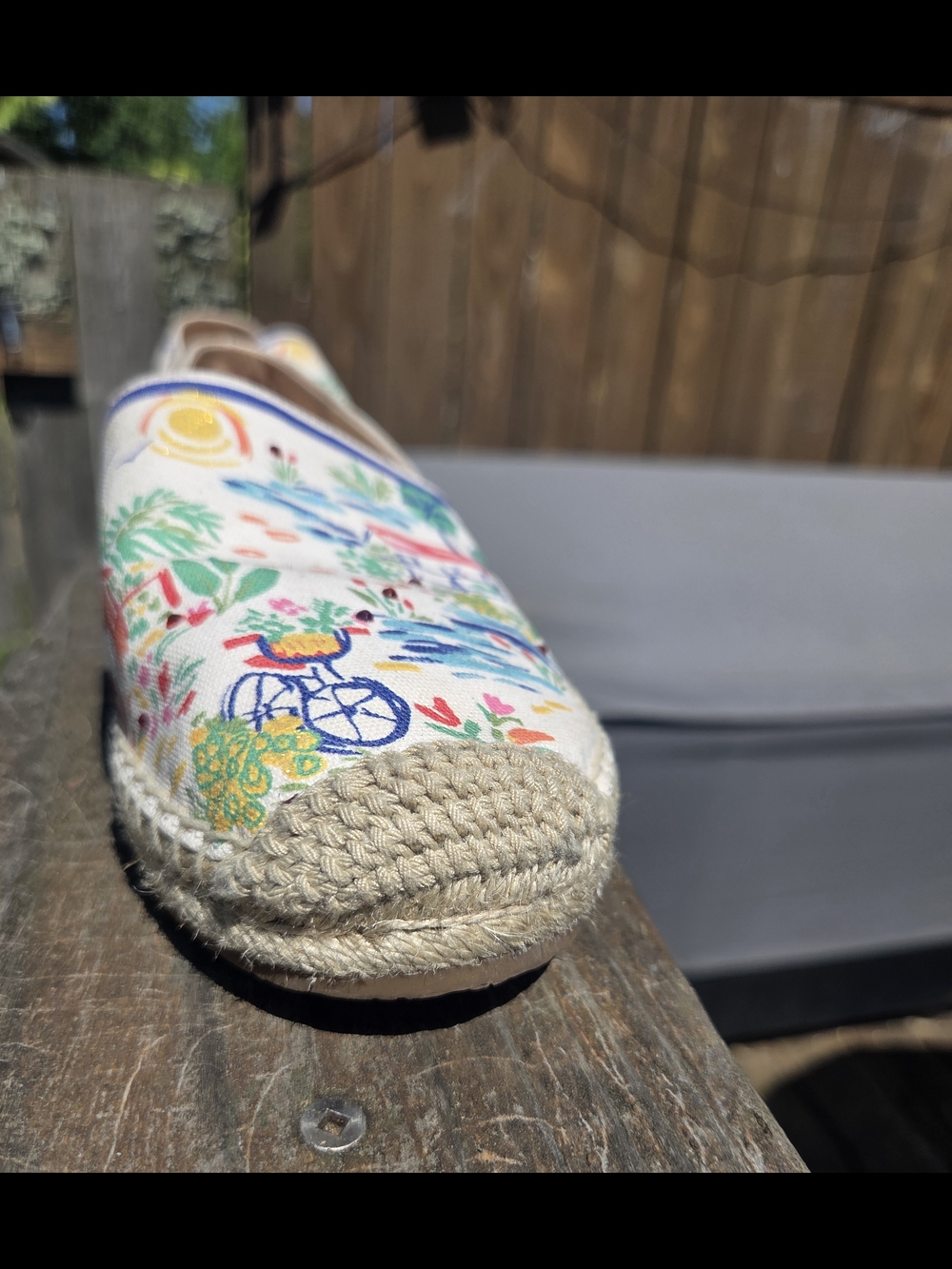 Kate Spade Coastal Vacation Print Canvas Espadrilles Size 8